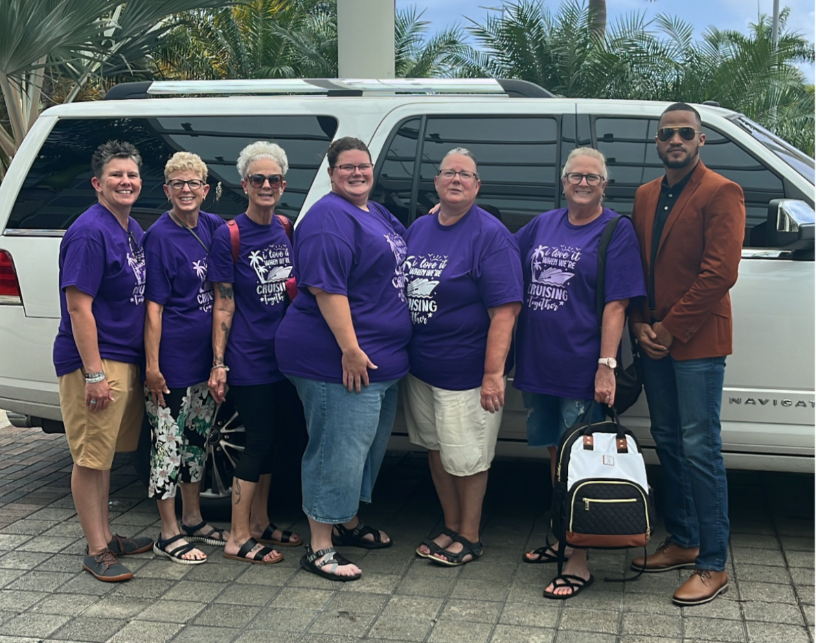 Private Group Transfer – 7–12 Passengers | Wonder Limo