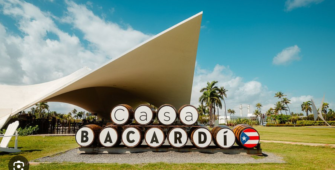 Old San Juan & Casa Bacardi Tour - Wonder Limo