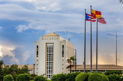 Old San Juan & Casa Bacardi Tour - Wonder Limo